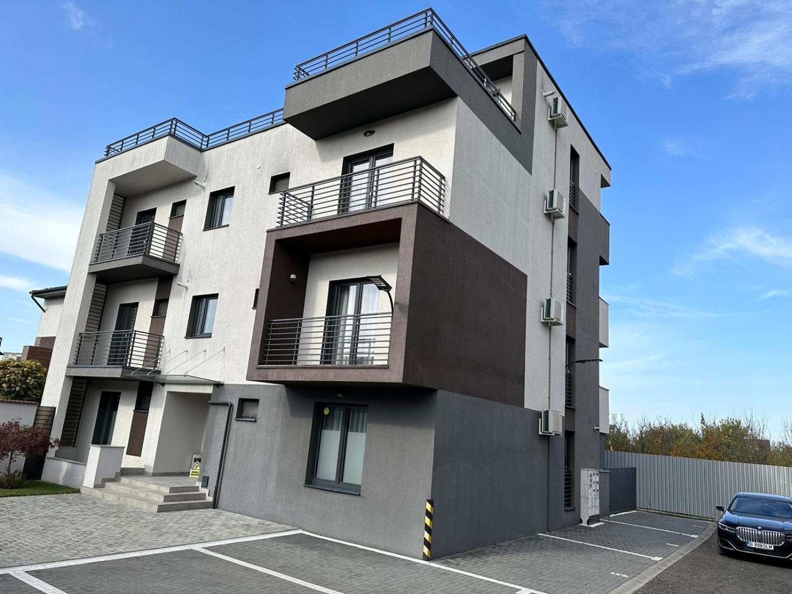 Luxury Glam Apartments & Studios Near Coresi Mall Braşov Dış mekan fotoğraf